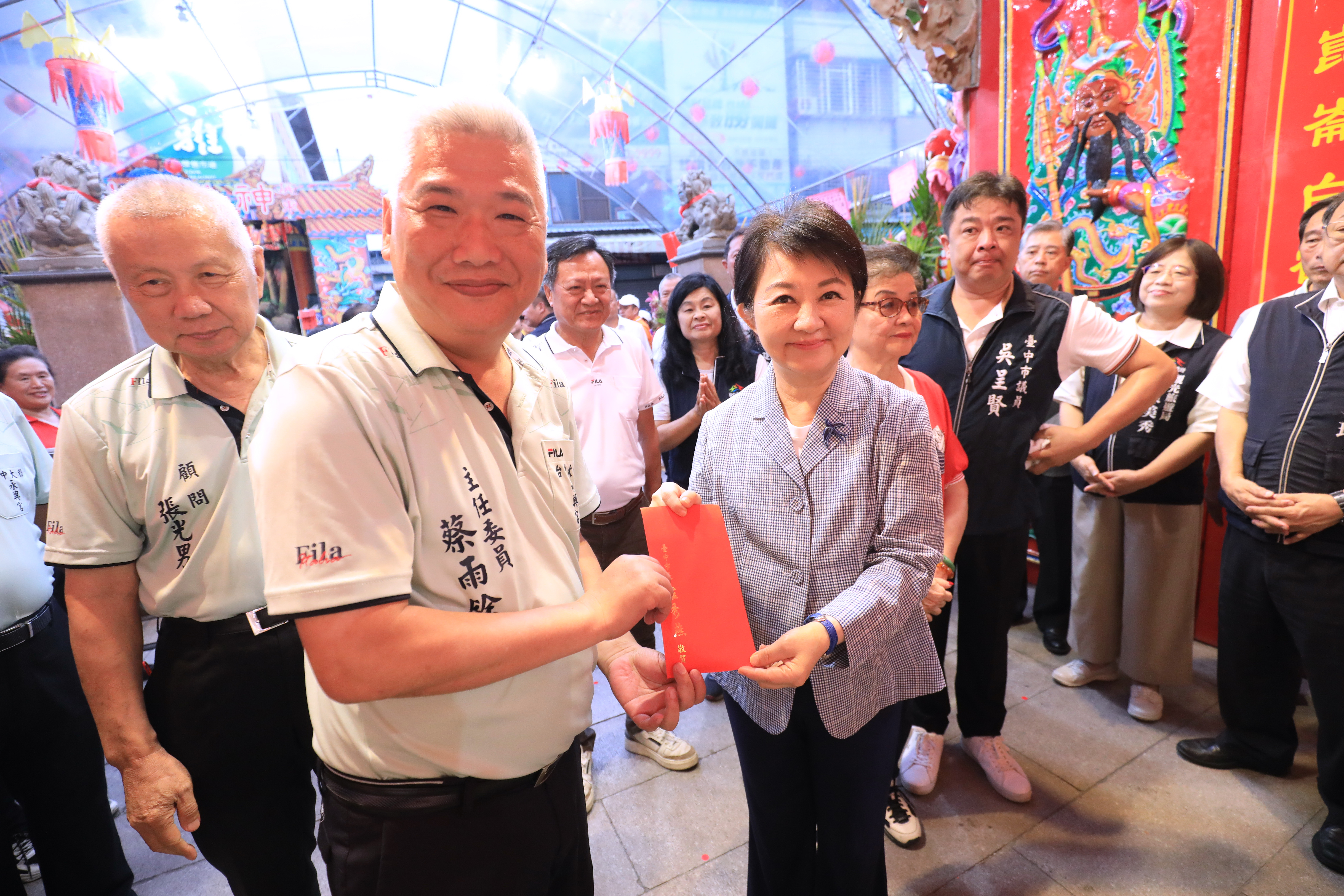 大雅永興宮建宮180週年　盧市長贈匾「慈光普照」感謝護佑地方